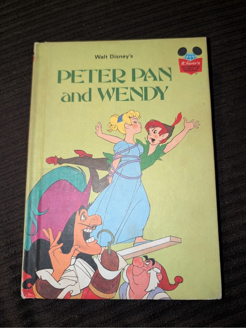 Walt Disney Peter Pan and Wendy HARDCOVER BOOK VINTAGE 1981